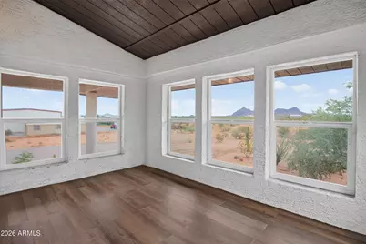 48236 N 519th Avenue, Aguila, AZ 85320 - Photo 9