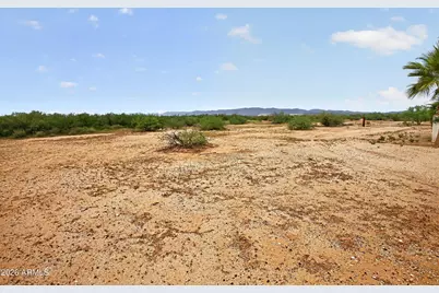 48236 N 519th Avenue, Aguila, AZ 85320 - Photo 59
