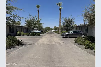 2535 N 52nd Street #2, Phoenix, AZ 85008 - Photo 5