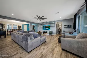 13532 W Sierra Vista Dr, Glendale, AZ 85307 - Photo 19
