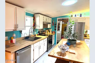1110 Az-80 -- #129, Benson, AZ 85602 - Photo 7