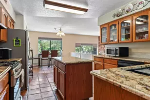 5335 E Brushy Oak Ln, Hereford, AZ 85615 - Photo 7