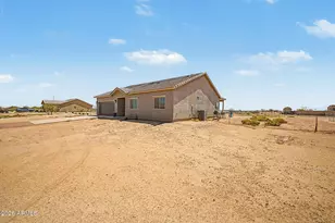 10539 W Willow Peak Ave, Casa Grande, AZ 85193 - Photo 3