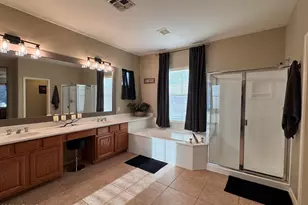 320 W Leah Ave, Gilbert, AZ 85233 - Photo 33