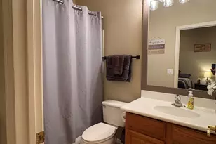 320 W Leah Ave, Gilbert, AZ 85233 - Photo 57