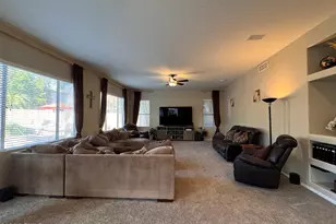 320 W Leah Ave, Gilbert, AZ 85233 - Photo 23