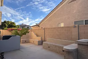 320 W Leah Ave, Gilbert, AZ 85233 - Photo 13