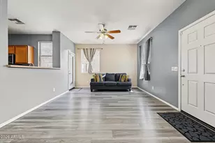 5318 W Albeniz Pl, Phoenix, AZ 85043 - Photo 5