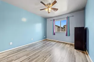 5318 W Albeniz Pl, Phoenix, AZ 85043 - Photo 17