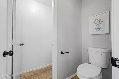 495 W Douglas Avenue, Gilbert, AZ 85233 - Photo 23