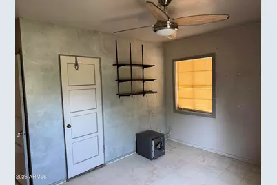 3516 E Amelia Avenue, Phoenix, AZ 85018 - Photo 11