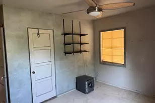 3516 E Amelia Ave, Phoenix, AZ 85018 - Photo 11