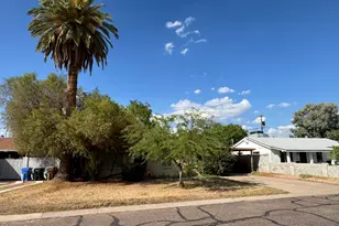 3516 E Amelia Ave, Phoenix, AZ 85018 - Photo 3