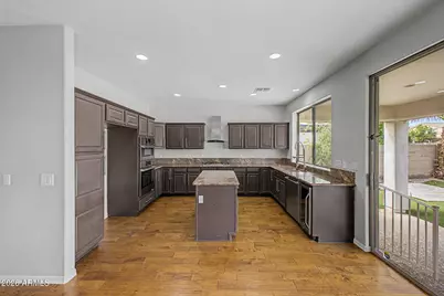 14756 W Columbus Avenue, Goodyear, AZ 85395 - Photo 9