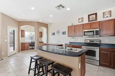 255 W Atlantic Drive, Casa Grande, AZ 85122 - Photo 13