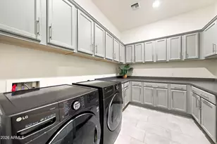 9556 W Park View Ln, Peoria, AZ 85383 - Photo 19