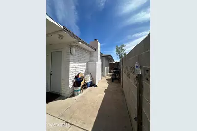 3438 W Palmaire Avenue, Phoenix, AZ 85051 - Photo 19