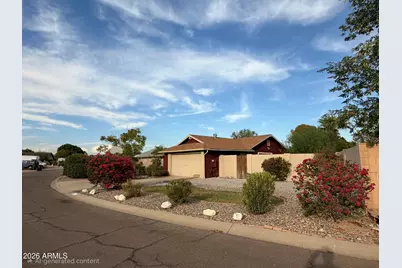 16015 N 47th Drive, Glendale, AZ 85306 - Photo 3