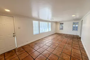 308 E Vogel Ave, Phoenix, AZ 85020 - Photo 9