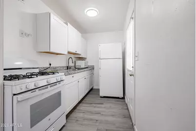 3315 E Cambridge Avenue #3, Phoenix, AZ 85008 - Photo 11
