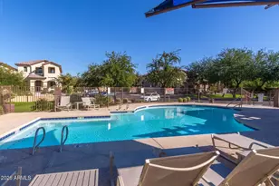 9160 W Meadow Dr, Peoria, AZ 85382 - Photo 3