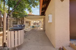 10410 N Cave Creek Rd, Phoenix, AZ 85020 - Photo 27
