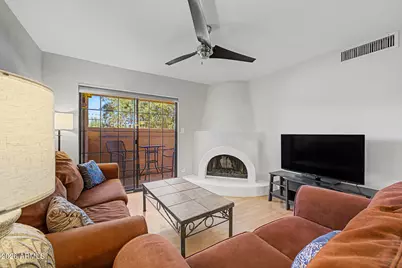 10410 N Cave Creek Road #1027, Phoenix, AZ 85020 - Photo 9