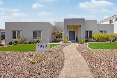1920 E Aurelius Avenue, Phoenix, AZ 85020 - Photo 1