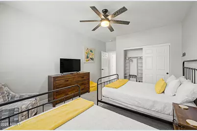 1920 E Aurelius Avenue, Phoenix, AZ 85020 - Photo 27