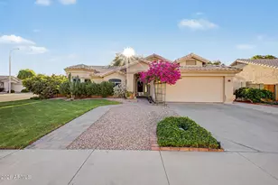 250 S Ash Dr, Chandler, AZ 85224 - Photo 7