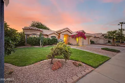 250 S Ash Drive, Chandler, AZ 85224 - Photo 5
