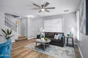 905 S Osborn Ln, Gilbert, AZ 85296 - Photo 9