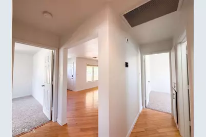 909 W Missouri Avenue, Phoenix, AZ 85013 - Photo 13
