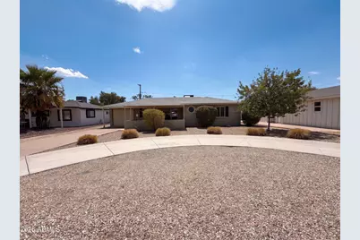 909 W Missouri Avenue, Phoenix, AZ 85013 - Photo 1