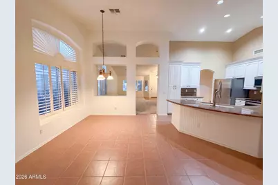7925 W Harmony Lane, Peoria, AZ 85382 - Photo 7