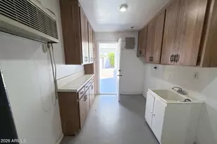 1738 W North Ln, Phoenix, AZ 85021 - Photo 15