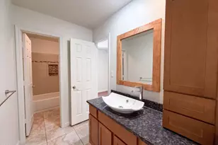 3906 E Amberwood Dr, Phoenix, AZ 85048 - Photo 17