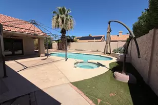 3906 E Amberwood Dr, Phoenix, AZ 85048 - Photo 25