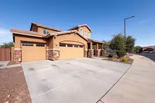 2551 N 212th Dr, Buckeye, AZ 85396 - Photo 1