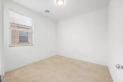 18057 W Ida Lane, Surprise, AZ 85387 - Photo 23