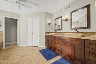 5102 E Grandview Rd, Scottsdale, AZ 85254 - Photo 27