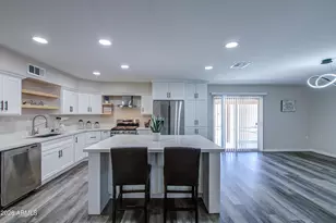 301 N 87th St, Mesa, AZ 85207 - Photo 7