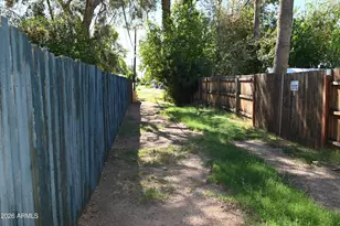 4018 E Lewis Ave, Phoenix, AZ 85008 - Photo 27