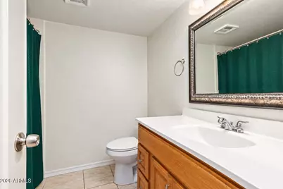 2228 N 47th Drive, Phoenix, AZ 85035 - Photo 7