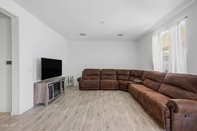 19815 W Pinchot Drive, Buckeye, AZ 85396 - Photo 9