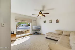 9820 N 56th Ave, Glendale, AZ 85302 - Photo 15