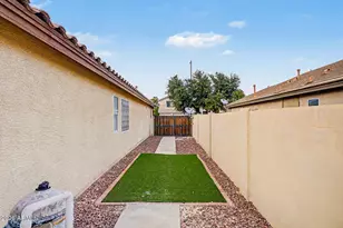 8239 W Harmony Ln, Peoria, AZ 85382 - Photo 57