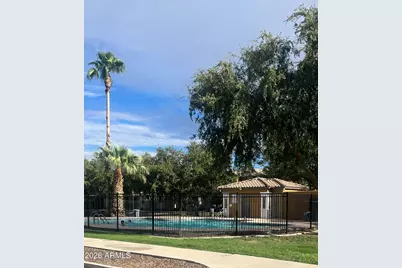 2551 N 73rd Drive, Phoenix, AZ 85035 - Photo 1