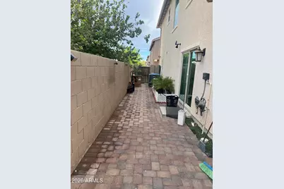 2551 N 73rd Drive, Phoenix, AZ 85035 - Photo 33
