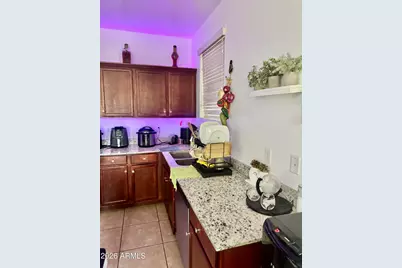 2551 N 73rd Drive, Phoenix, AZ 85035 - Photo 11